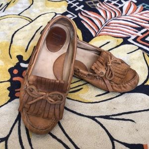 Frye Reagan Driving Mocs - EUC Size 8.5 Camel